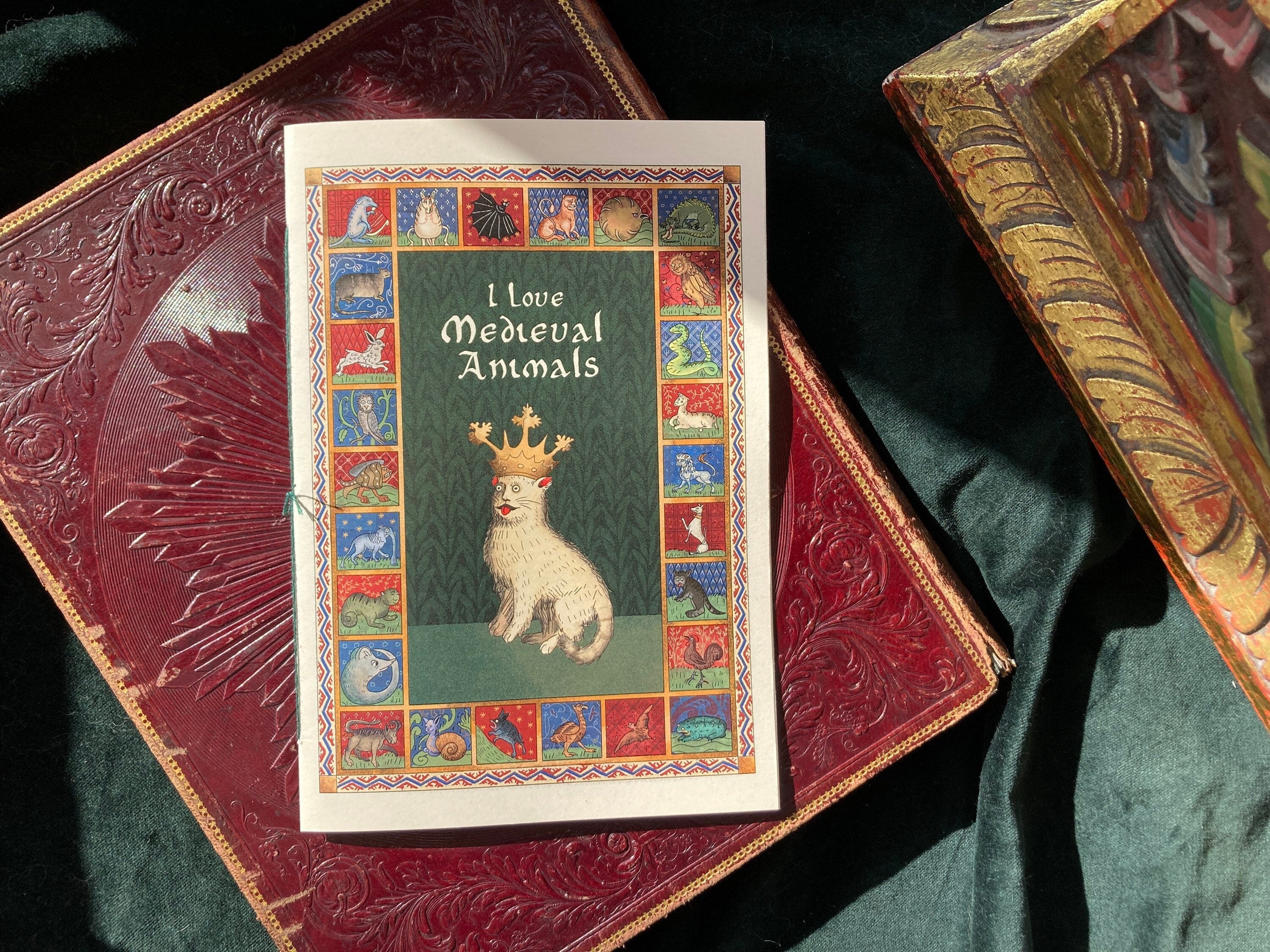 "I LOVE MEDIEVAL ANIMALS" Zine